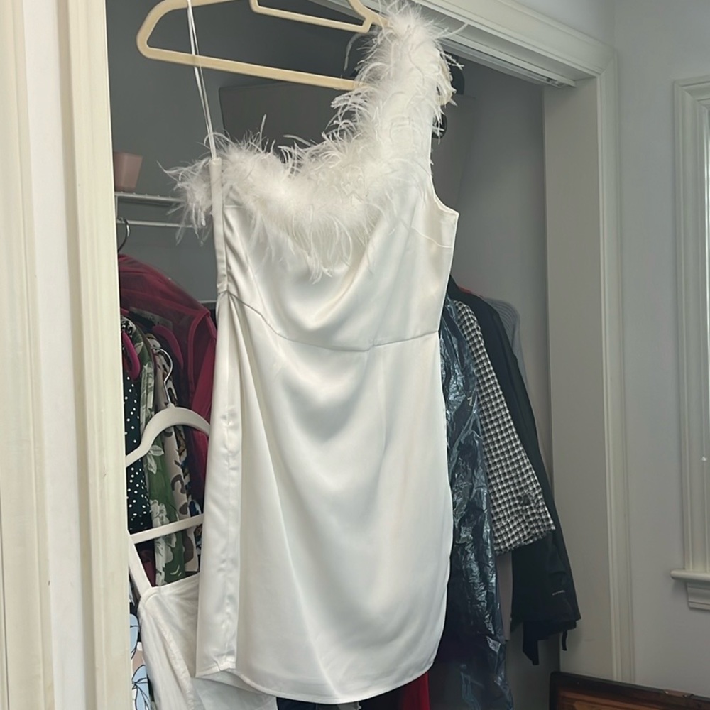 Feathered white off the shoulder Altar’d State mini dress